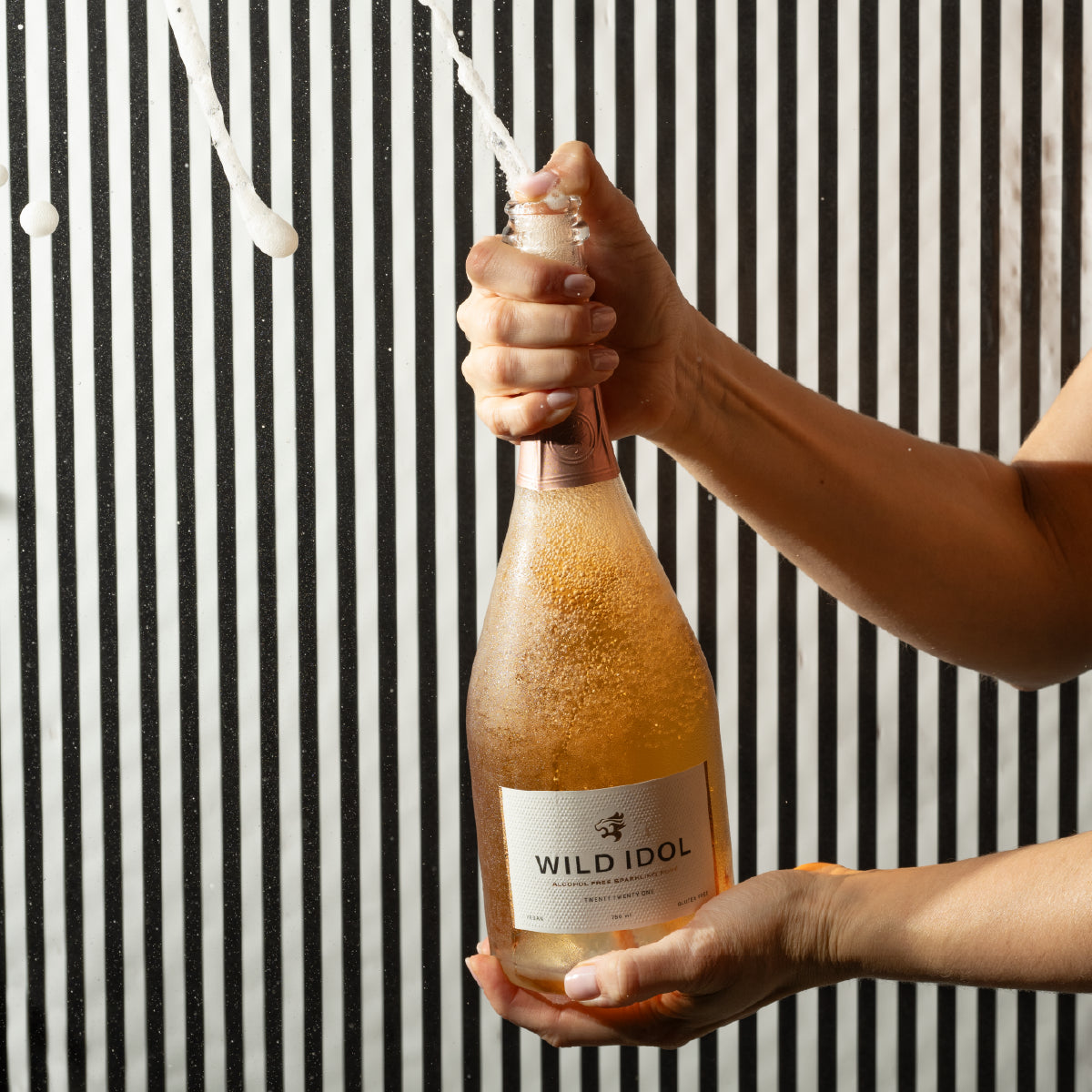 Wild Idol Alcohol Free Sparkling Rose, 750ml