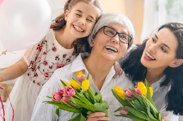 Make your mum’s day this Mother’s Day with alcohol-free options she’ll LOVE!