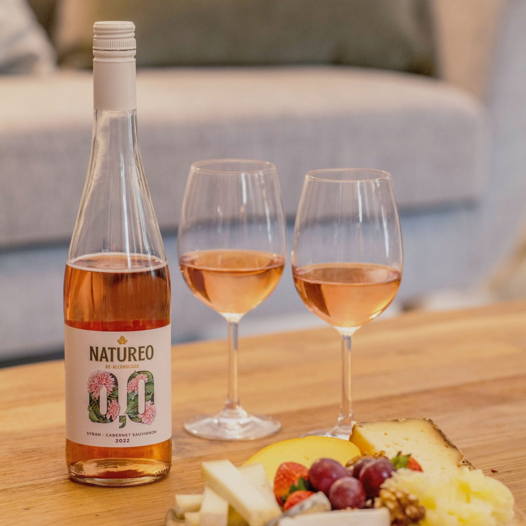 Natureo Rose Grape Beverage 0.0%, 75cl