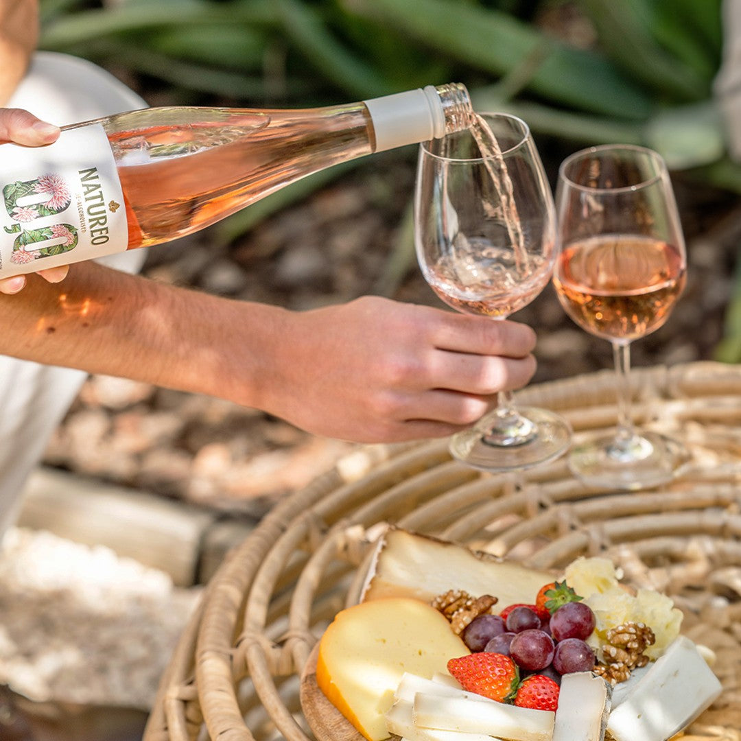 Natureo Rose Grape Beverage 0.0%, 75cl