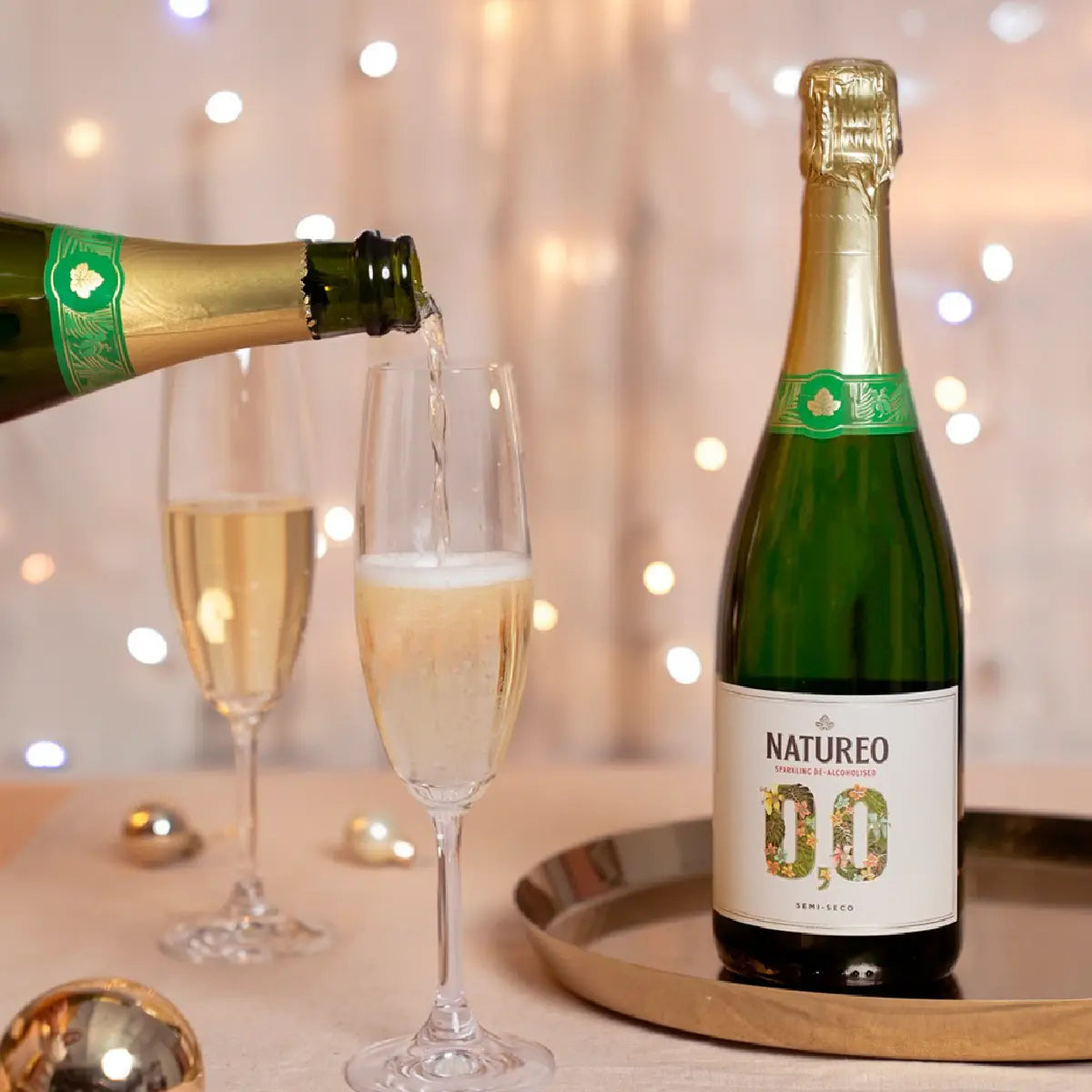 Natureo Sparkling Muscat Grape Beverage 0.0%, 750ml