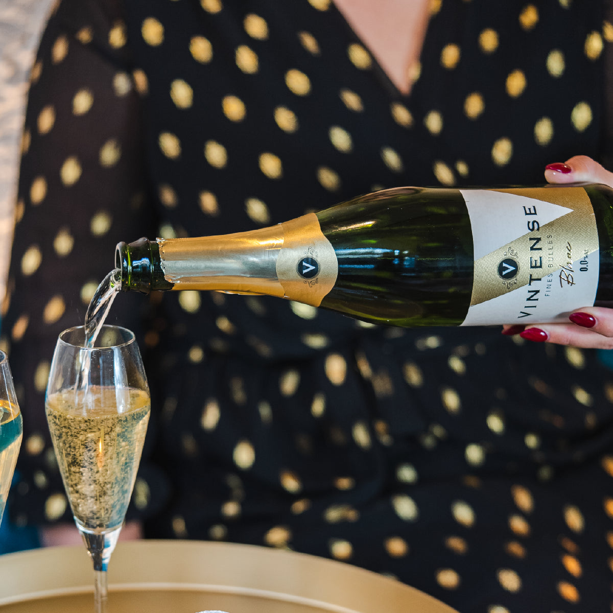 Vintense Fines Bulles Blanc Non Alcoholic Sparkling, 750ml